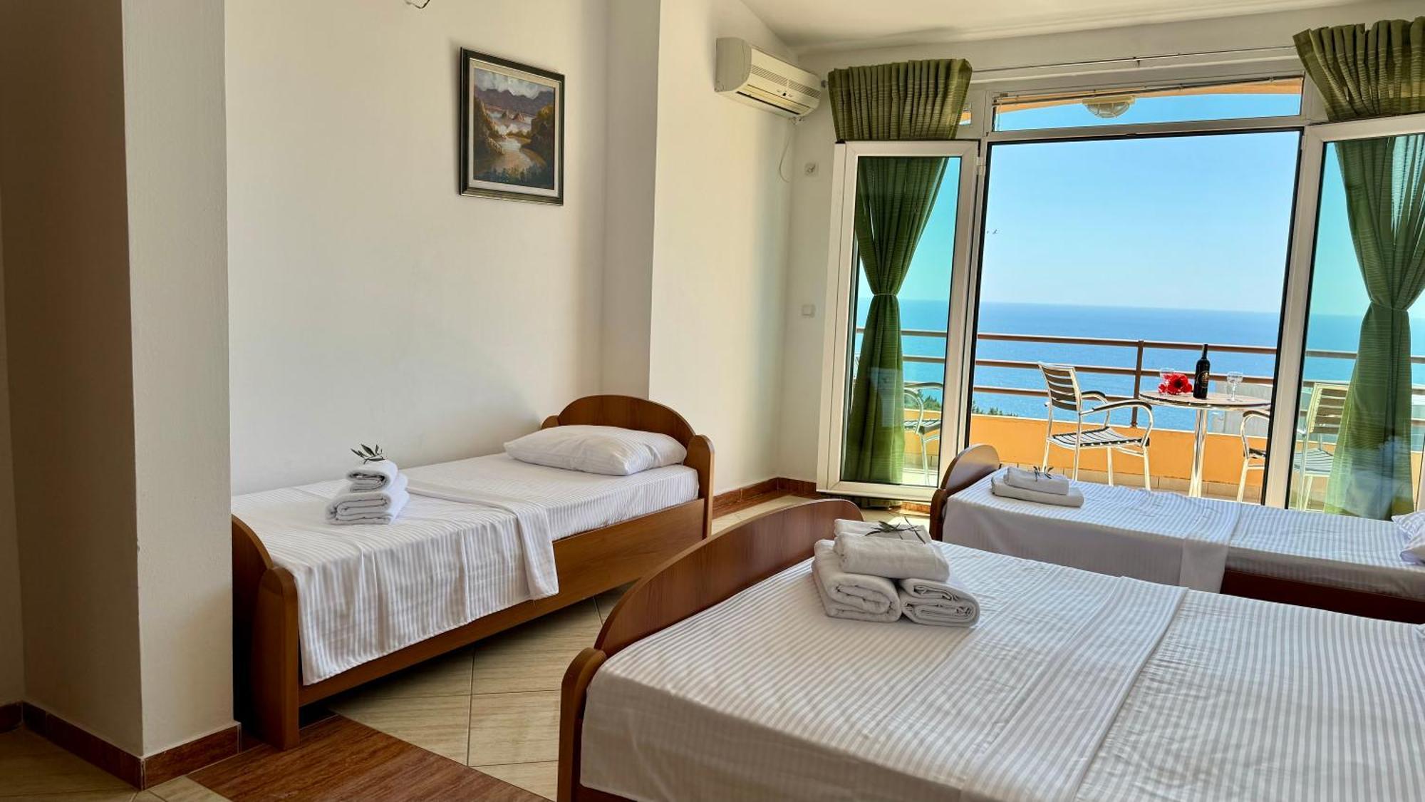 Sea La Vie Apartments Ulcinj Esterno foto