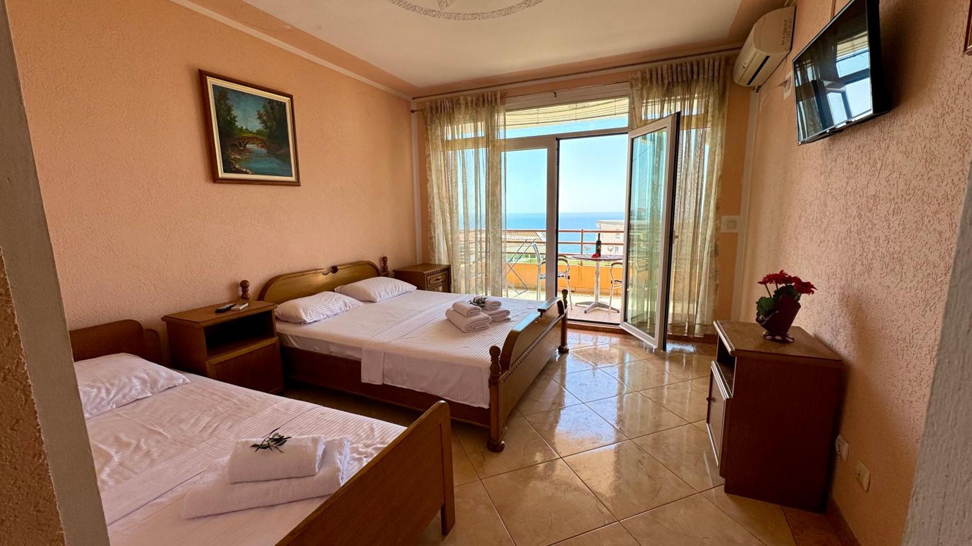 Sea La Vie Apartments Ulcinj Esterno foto