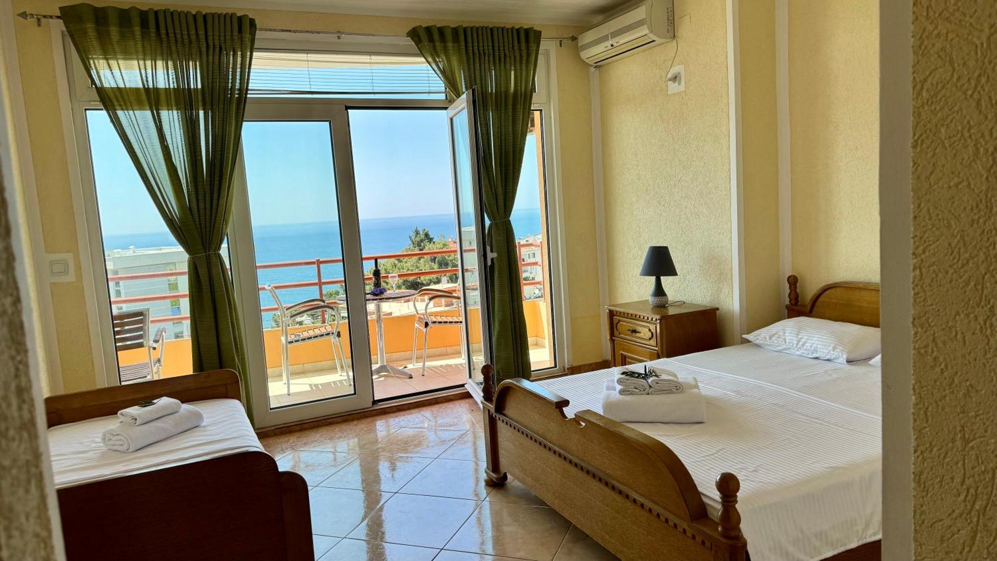 Sea La Vie Apartments Ulcinj Esterno foto
