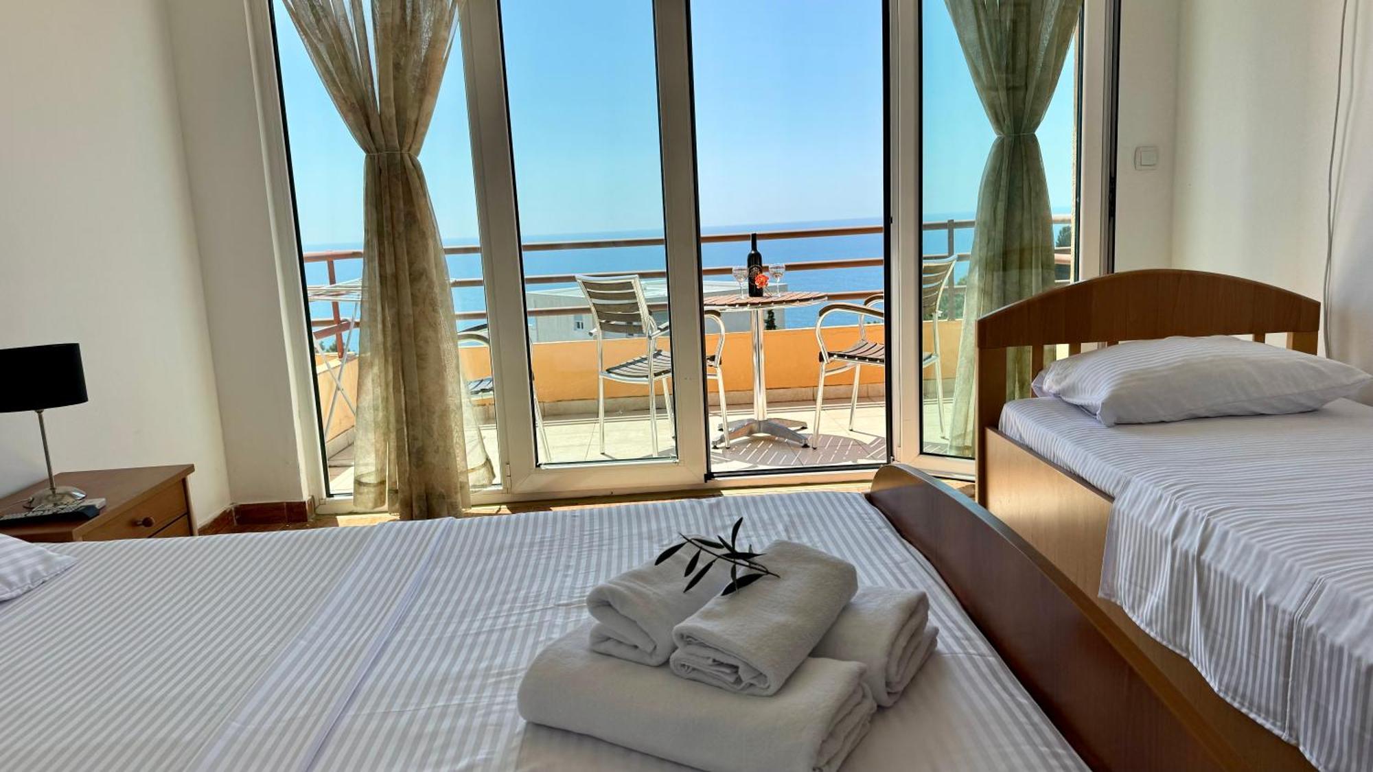 Sea La Vie Apartments Ulcinj Esterno foto