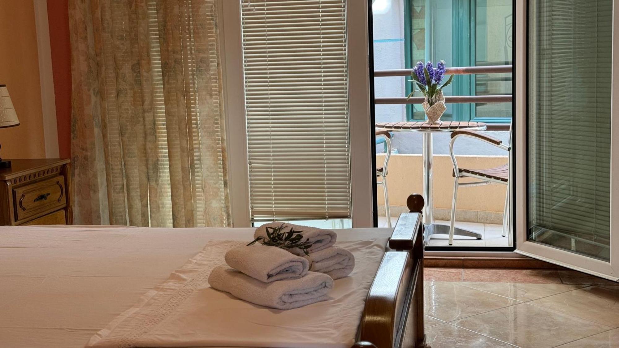 Sea La Vie Apartments Ulcinj Esterno foto
