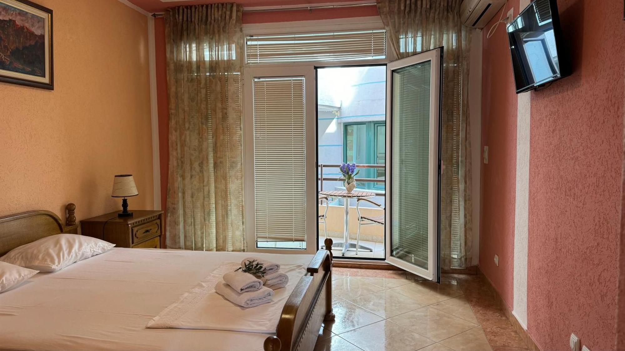 Sea La Vie Apartments Ulcinj Esterno foto